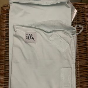 AMAZING Ollie swaddle